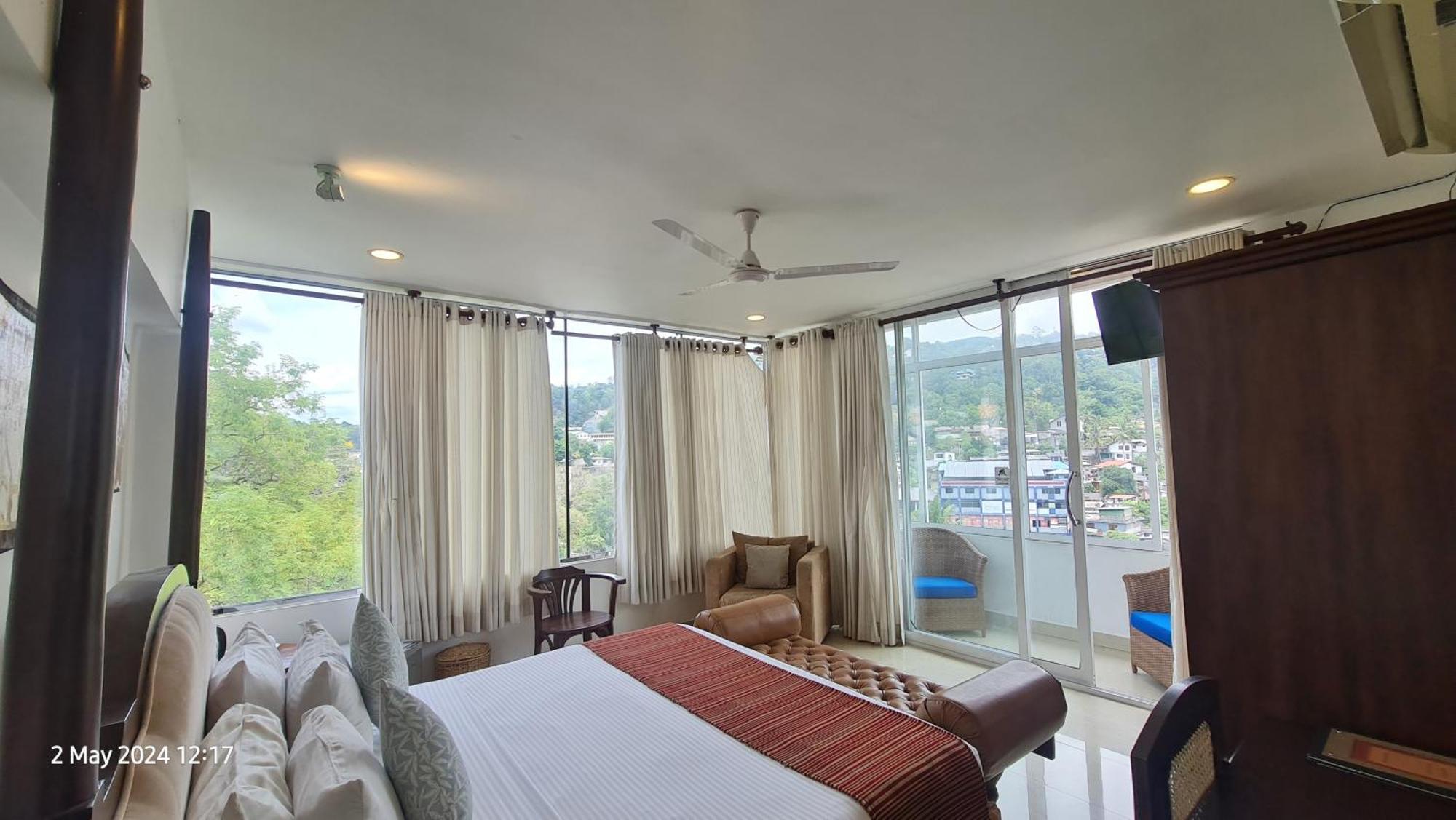 Quick Stop Inn Kandy Exterior photo